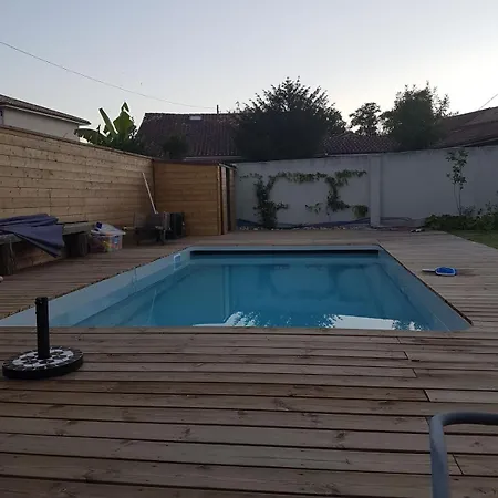 Holiday home Maison Arcachonnaise Avec Piscine Chauffee Pour 10 Personnes *